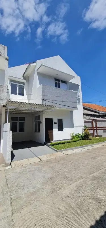 dijual rumah baru minimalis cluster Kopo permai