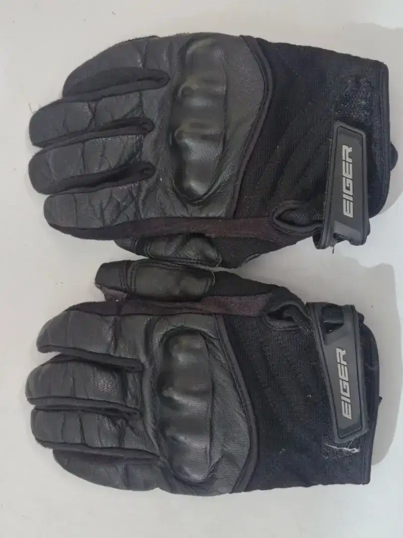 Sarung Tangan Motor Eiger