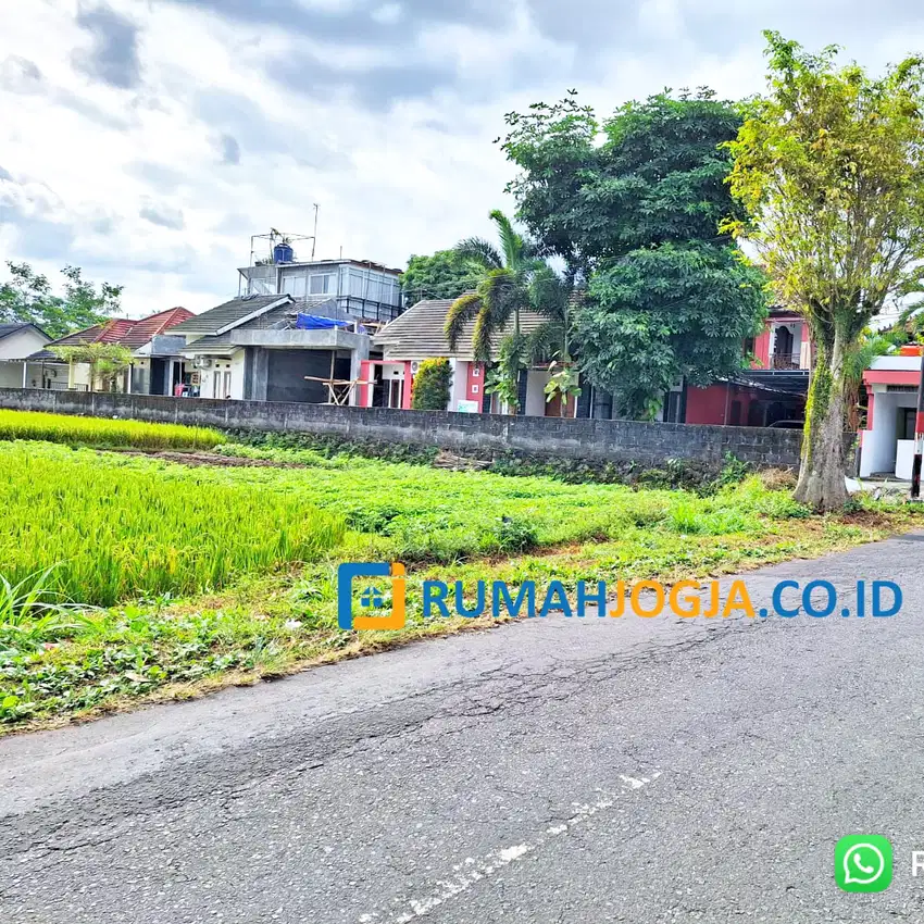 tanah pinggir jlan utama jln kaliurang Km 10 cocok usaha