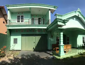Rumah Besar Tanah Luas di Berbah Dekat Pabrik Motor Mega