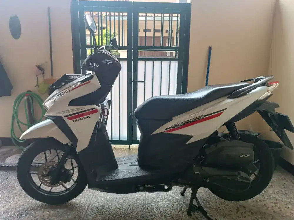 Jual Vario LED 125cc th 2017  / TT