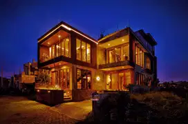 DI JUAL LUXURY VILLA DI AREA PANTAI CEMAGI OCEAN VIEW DAN RICE FIELD