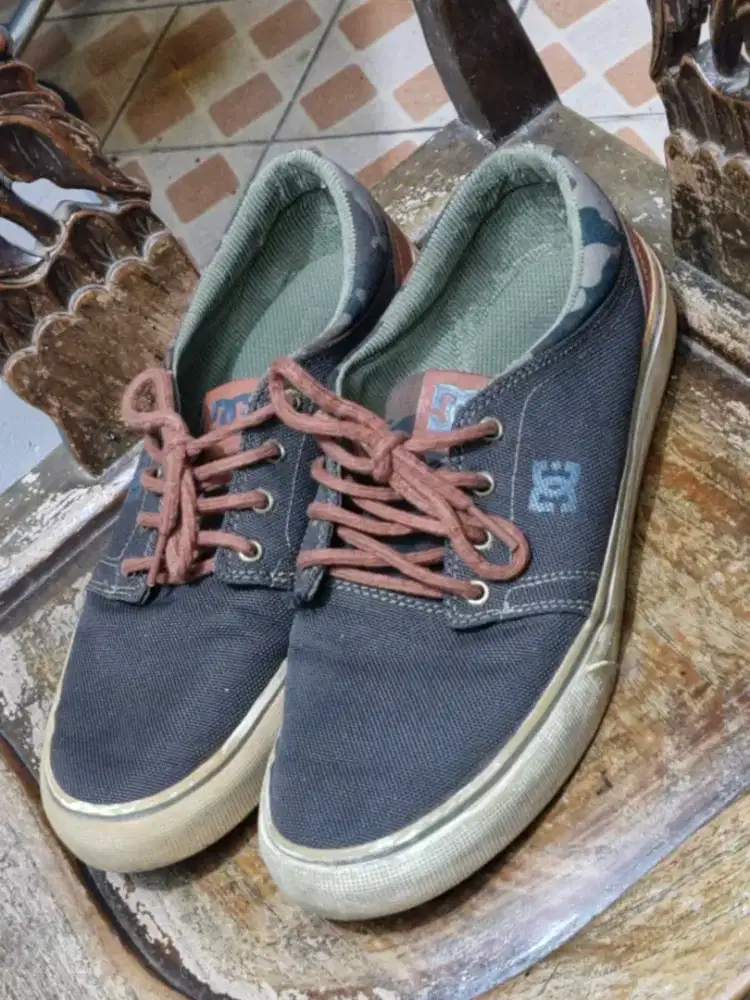 Sepatu Pria DQ Original