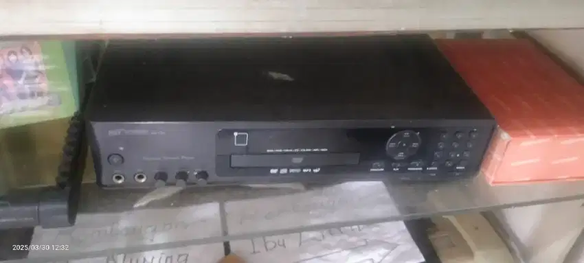 Karaoke player bekas