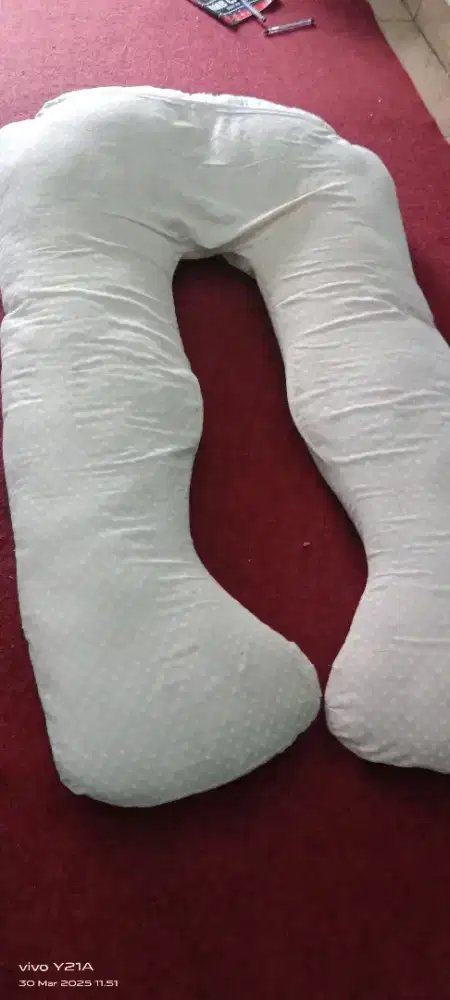 Bantal ibu hamil