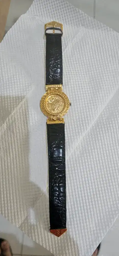 Arloji versace emas rantai kulit