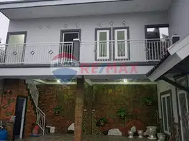 Dijual Villa Cantik dengan Kolam Renang bagus di Cianjur, Jawa Barat
