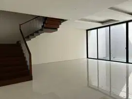 Dijual Rumah di Jl. Setra Sari Kulon, Bandung