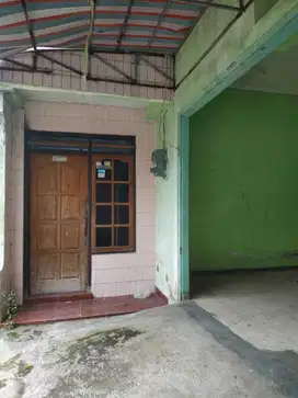 DIJUAL RUMAH STRATEGIS DI JALAN MAGELANG KM 9 – HARGA 750 JUTA