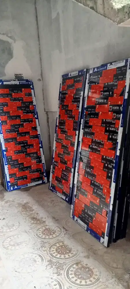 Tukang potong rakit pasang kusen aluminium