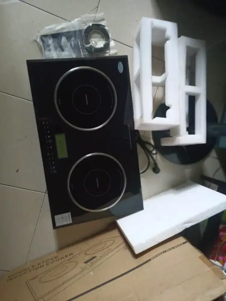 Kompor Listrik Midori HIC 8003