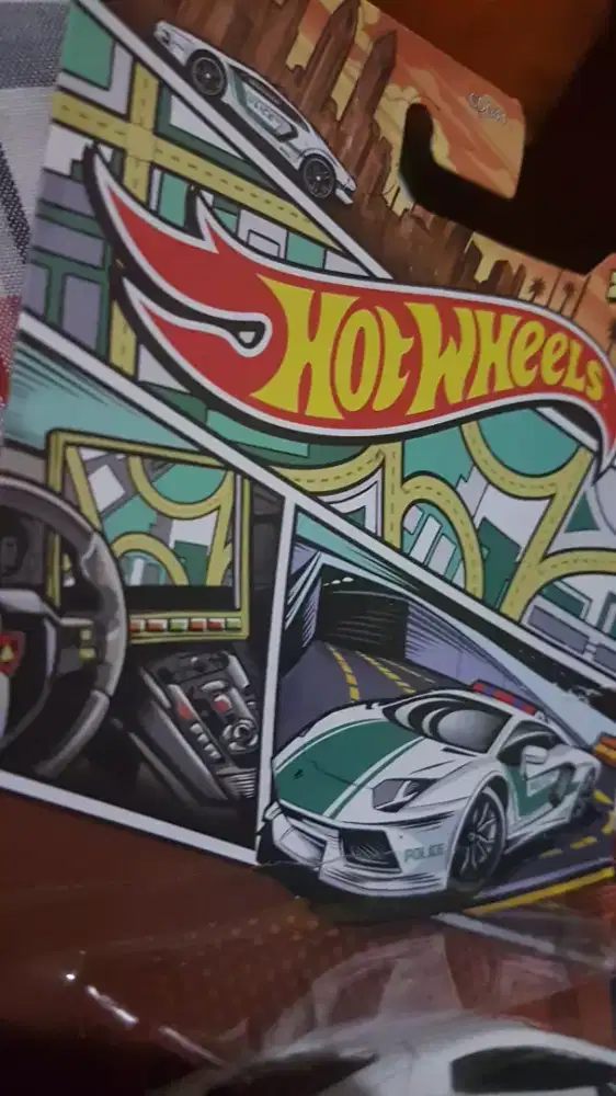 Diecast lamborghini, no oakley