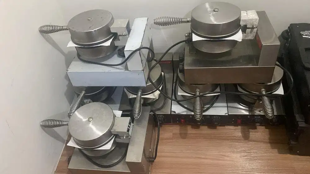 DIJUAL MESIN WAFFLE CROFFLE/PCS