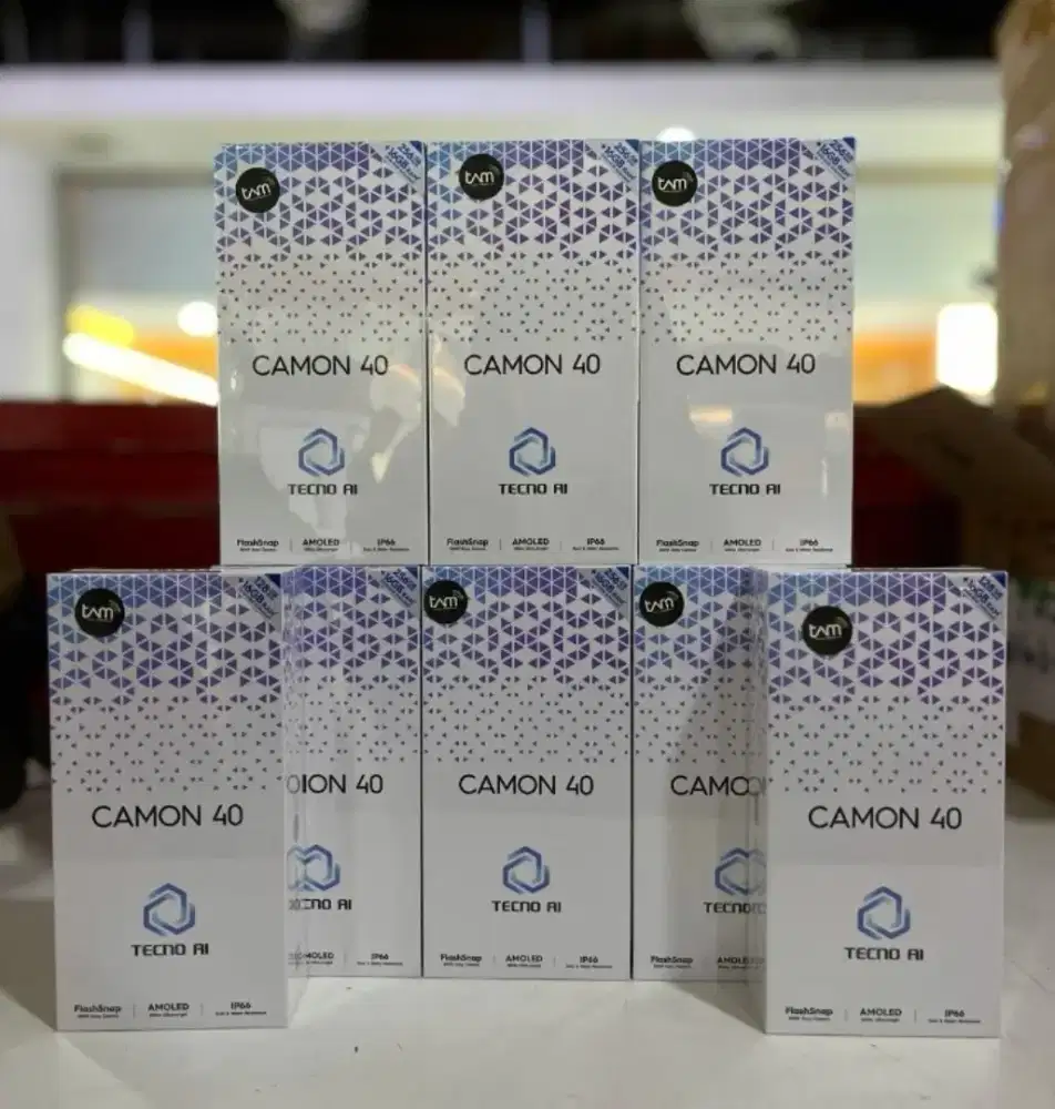 Tecno Camon 40 8+8/256 Cocok untuk Hadiah Wisuda