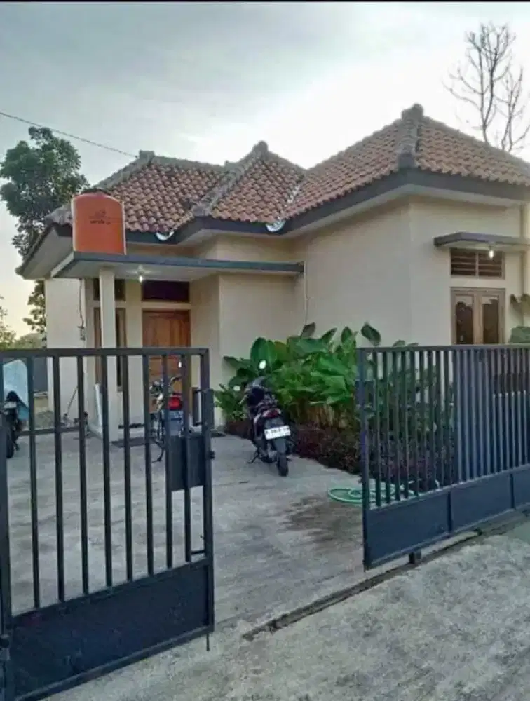 DIJUAL RUMAH TANAH LUAS DI PATEMON GUNUNGPATI SEMARANG