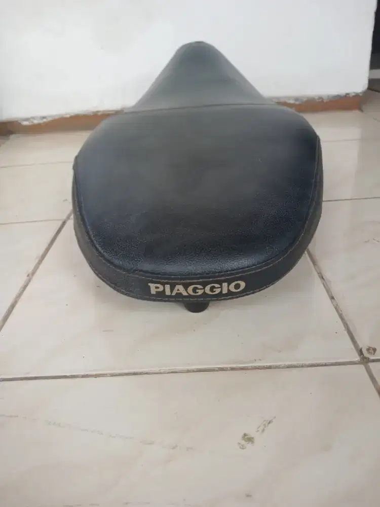 Jok Ori motor Vespa / Piaggio Liberty