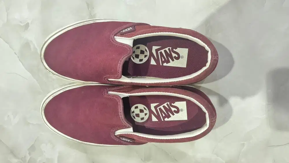 Sepatu vans limited edition