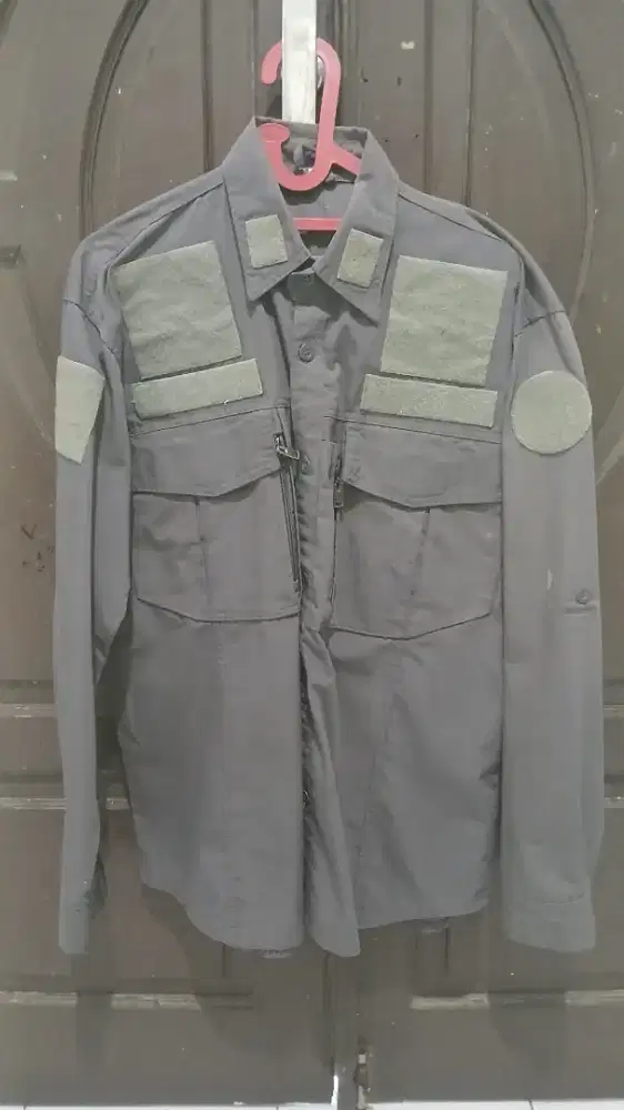 Baju pria taktikal