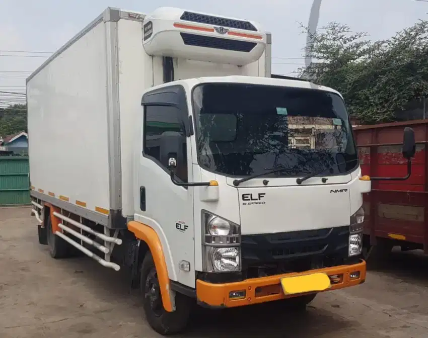 Isuzu NMR81U Box Freezer Double 2022