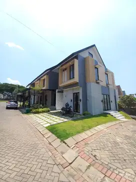 RUMAH BARU 2 LANTAI DI DAU MALANG