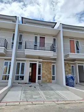 S.Rumah 2lantai Modern Free Biaya Dkt ke Pamulang Square di Pamulang