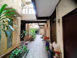 RUMAH KOST DI RADIO DALAM PRIME AREA