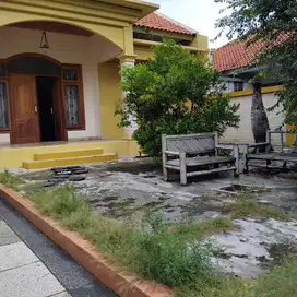 Dijual Rumah Siap Huni di Jalan Suratno Cirebon