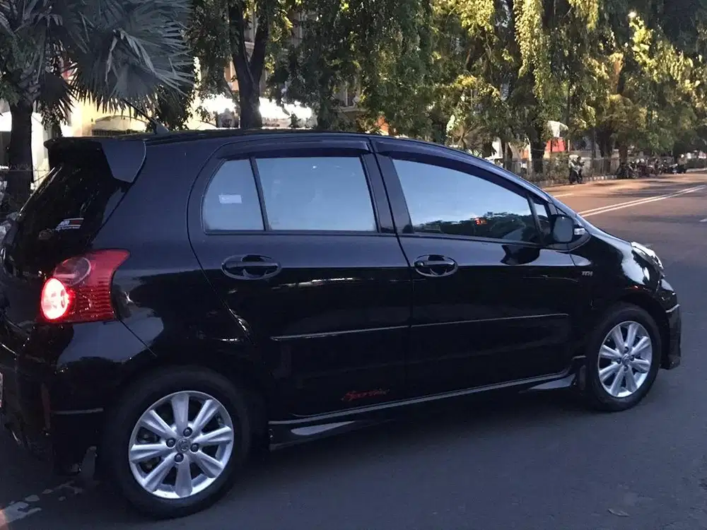 Yaris bakpao 2013 TRD Sportivo