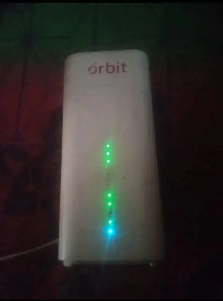 Modem orbit b818-263