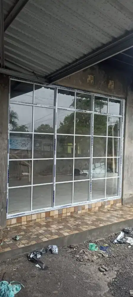 Partisi Kaca Alumunium Ruko Jogja