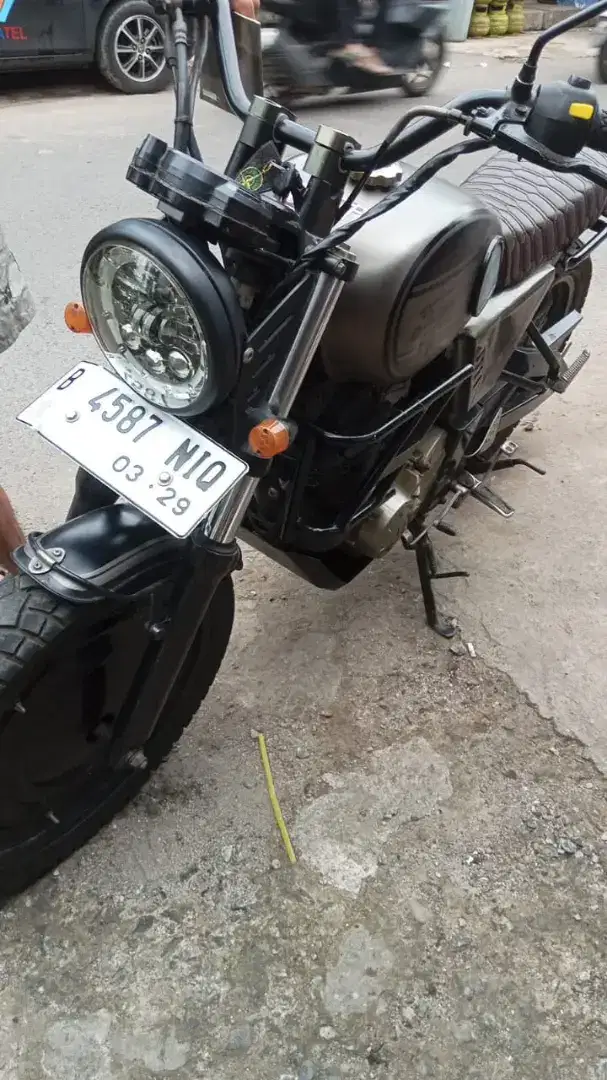 MOTOR CUSTEM BYSON