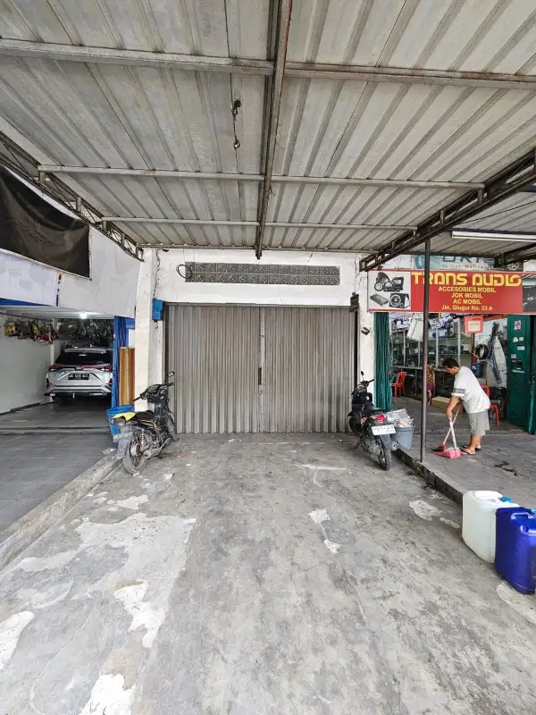 ruko jalan glugur simpang mojopahit sangat strategis