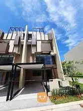 DIJUAL RUMAH SIAP HUNI 3 LANTAI DESIGN MODERN DI BSD, SERPONG