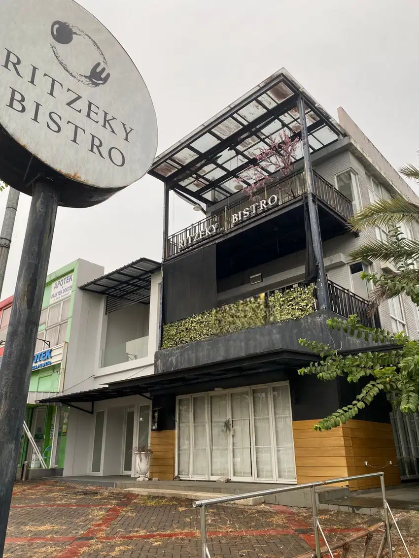 Start your business now! cafe semi furnished, Sentul