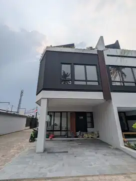 dijual rumah dan kantor di balboa residance pondok cabe
