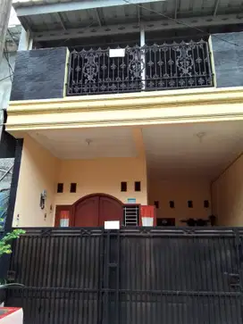 Rumah 3 KT Terawat 8 Menit ke Stasiun LRT Jatimulya Harga Nego J-28558