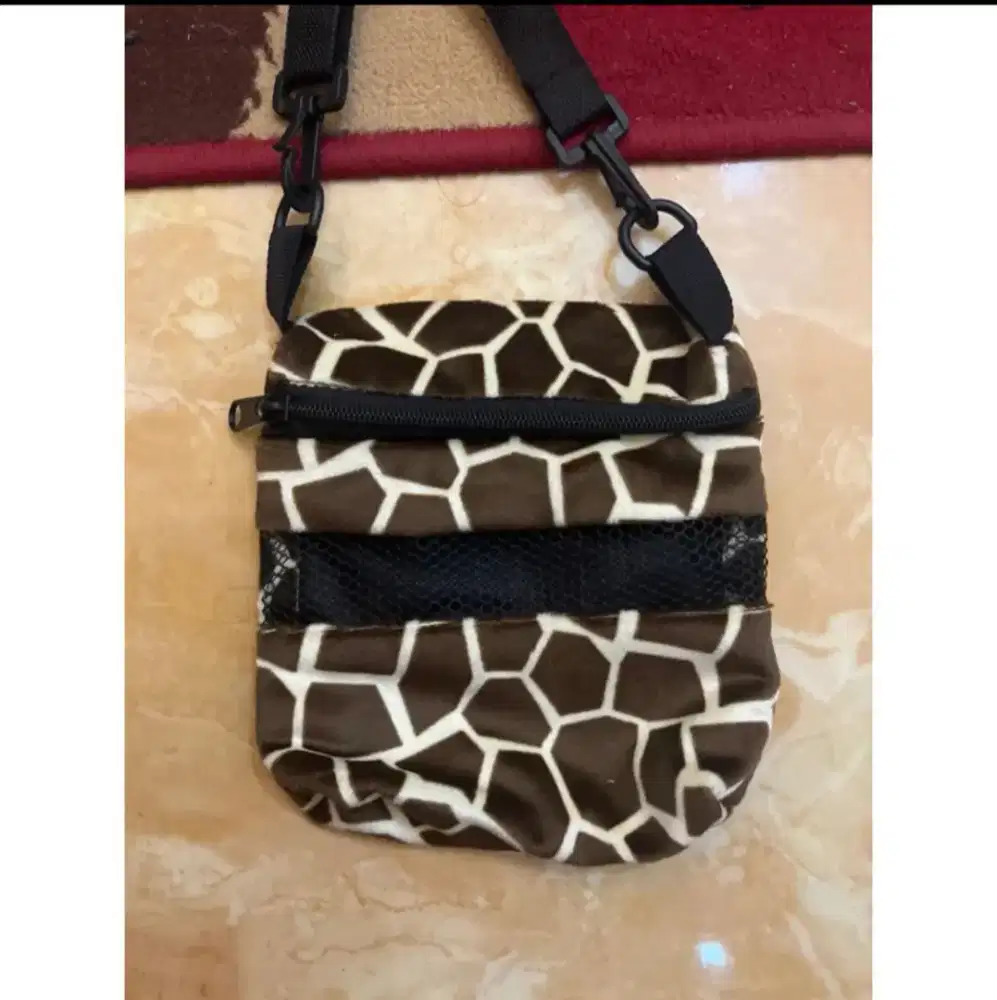 Travel pouch sugar glider bogor