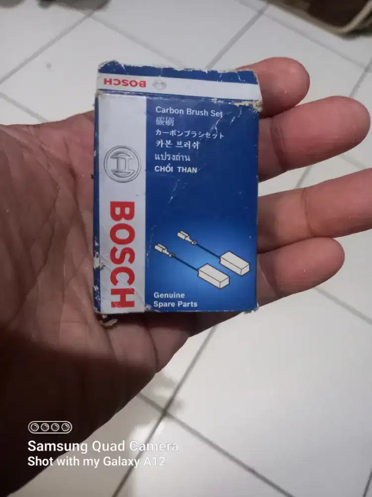 BOSCH Karbon brush baru stok lama sisa 1.