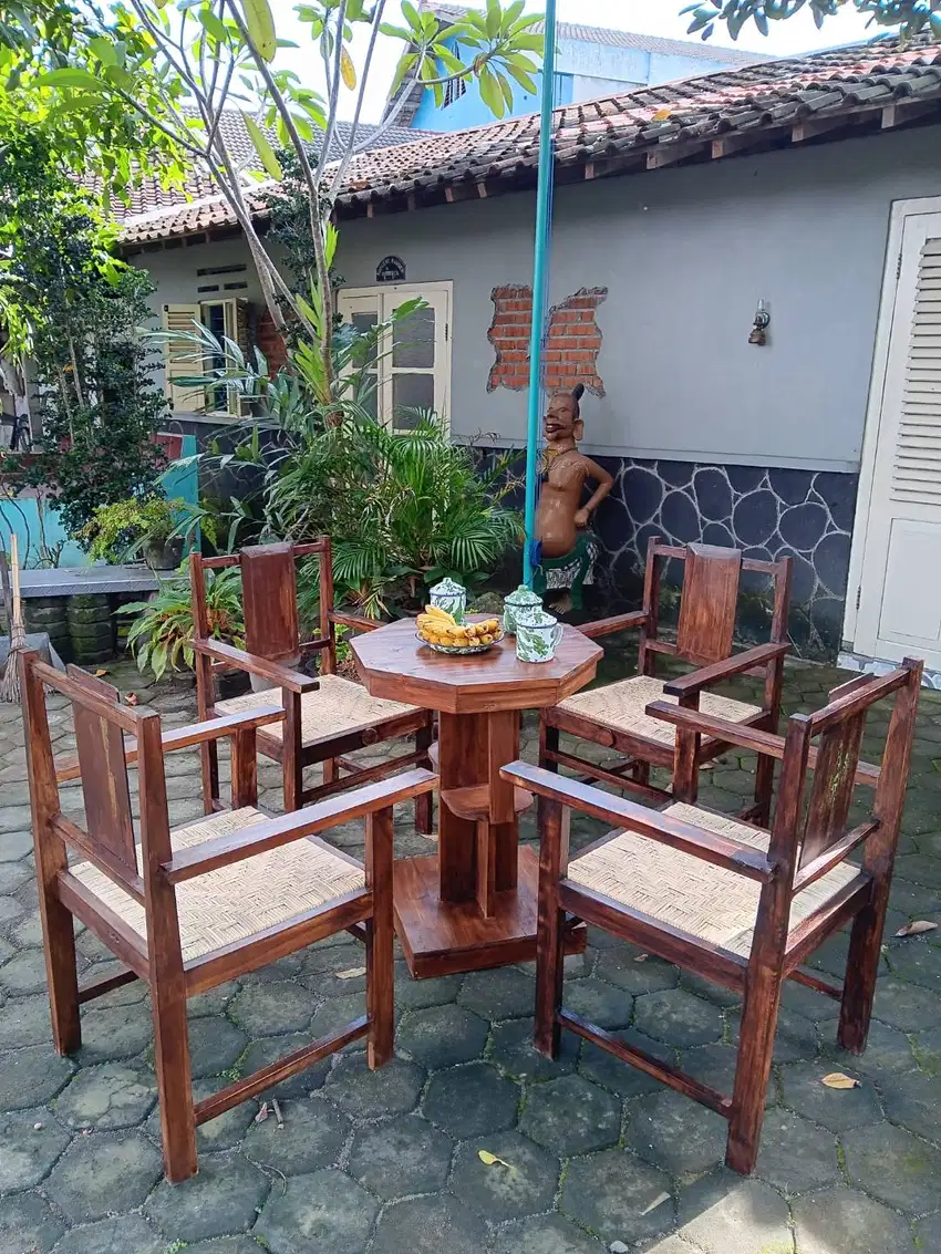 1 Set Meja Kursi Tamu Kanjengan Kayu Jati Lawas