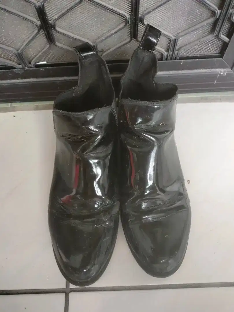 Sepatu Boot Devided (H&M) size 41