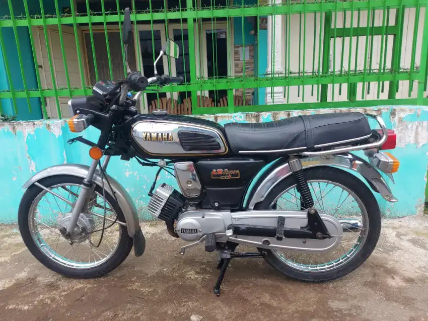 Yamaha l2 super 1985 black