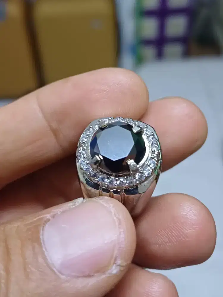 Black moissanite 9,25 skal mohn