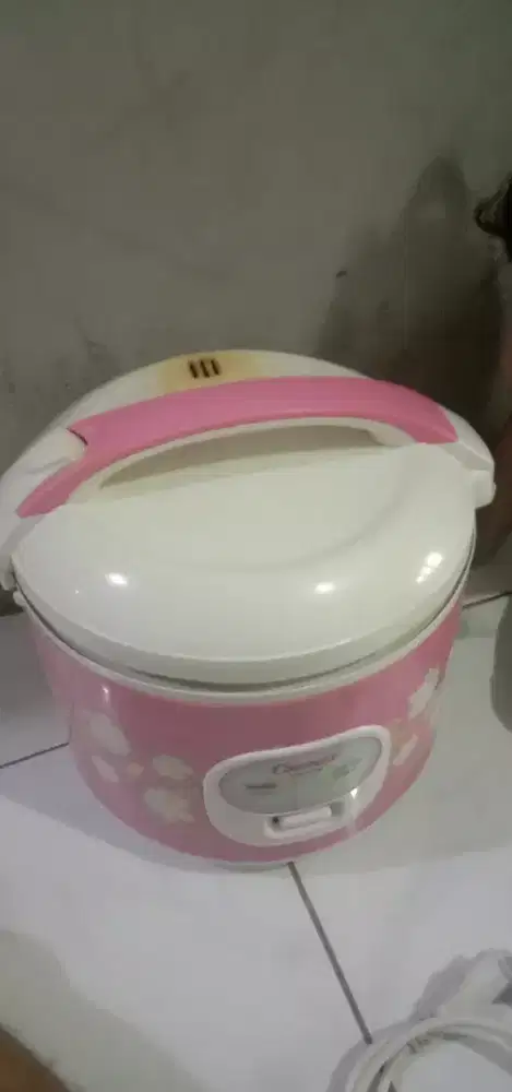 Rice cooker cosmos 1.8 liter kondisi mati