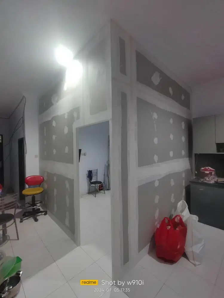 Usaha kantor penyekat ruangan partisi gypsum murah