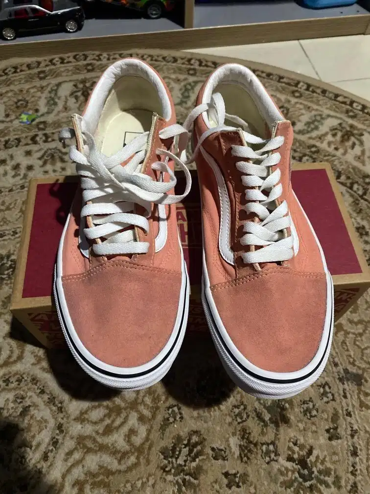 Vans old authentic