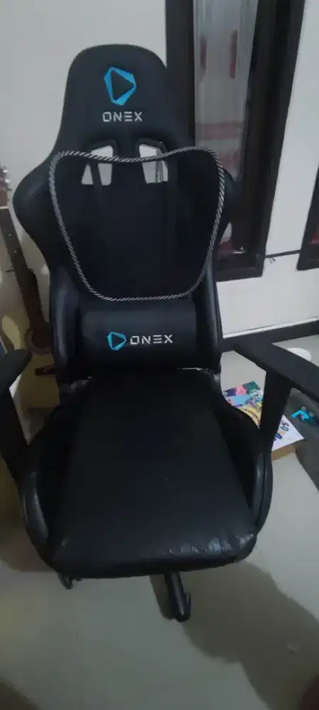 Kursi Gaming Onex GX3