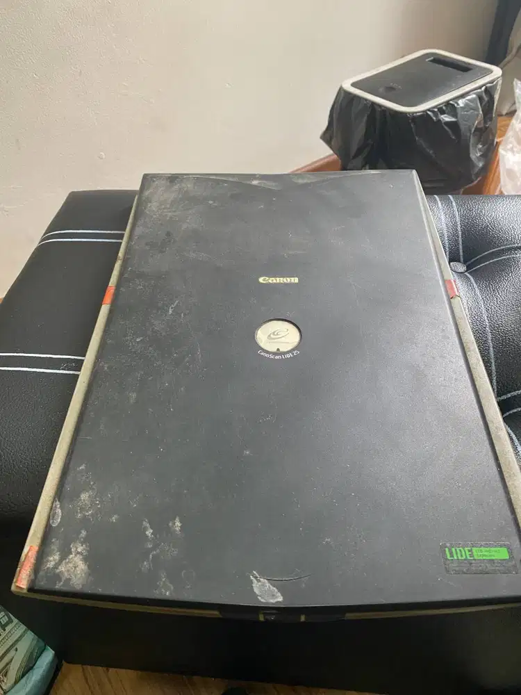 Scanner A4 Canon Lide 25 Bisa Scan dokumen warna Siap Pakai