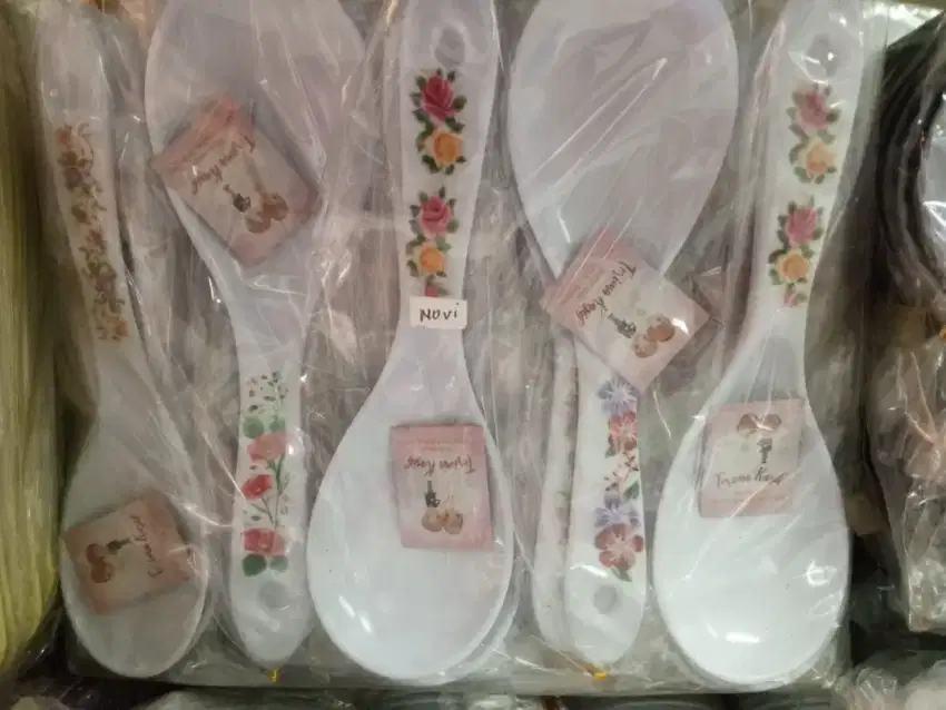 Souvenir centong melamin