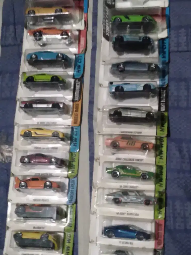 Miniatur mobil sport