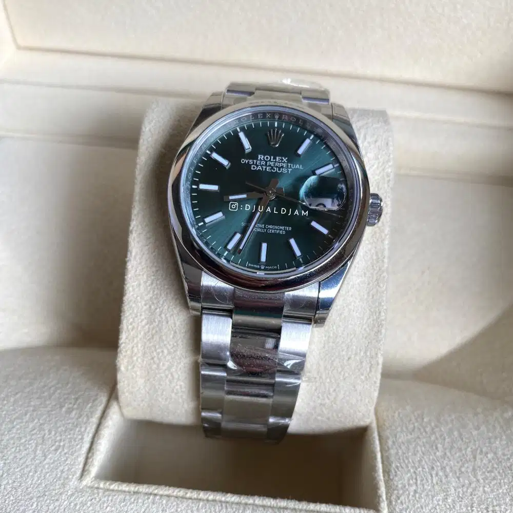 ROLEX DATEJUST 36 MINT GREEN SMOOTH BEZEL 126200 BNIB 2023
